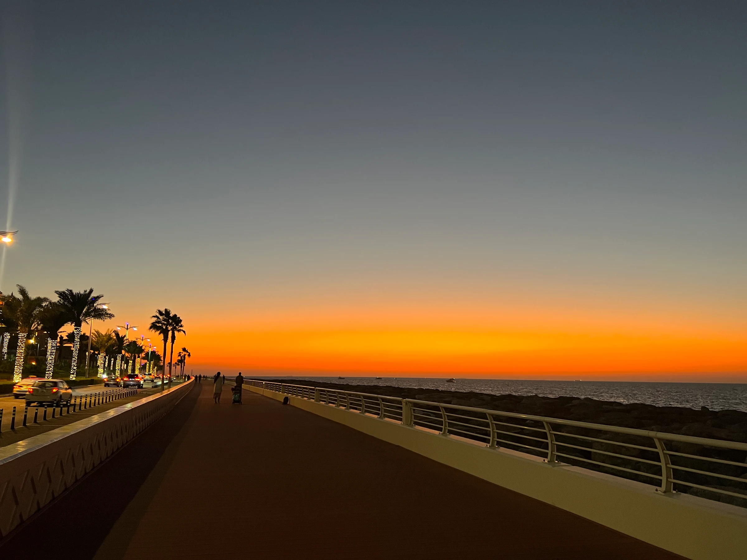 Palm Jumeirah Boardwalk (Crescent) photo 2
