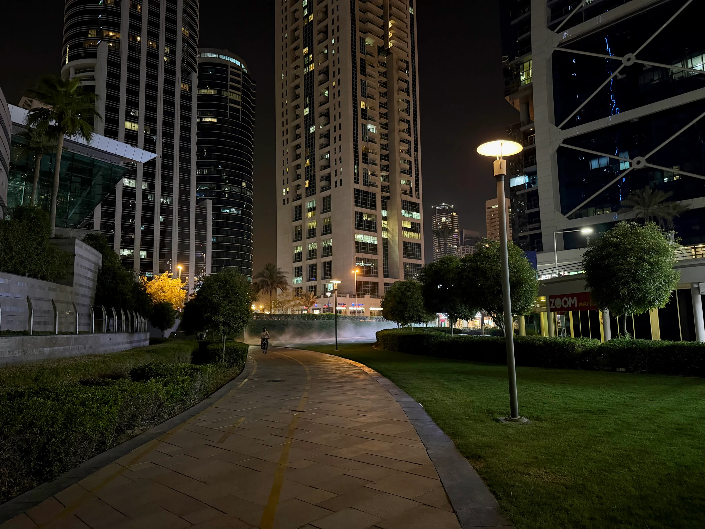 JLT Lakeside Promenade photo 2
